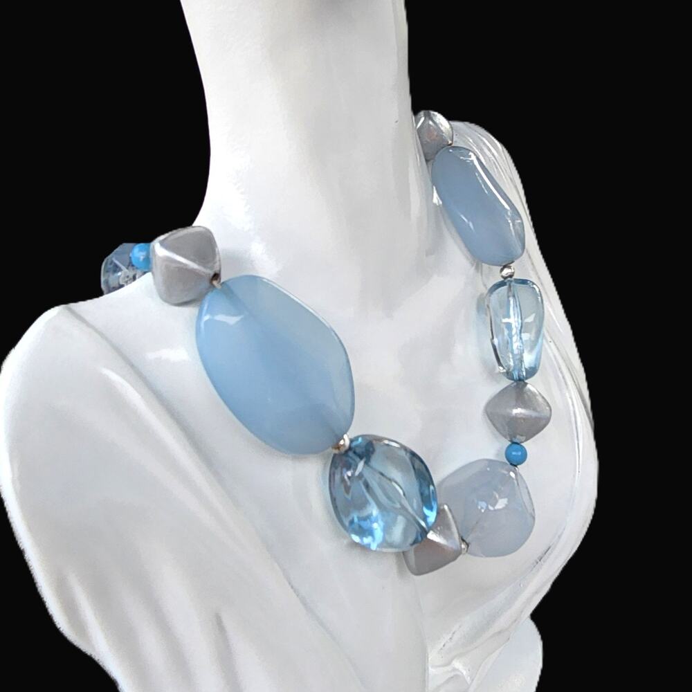Milky Ice Blue Aquamarine Baroque Acrylic Beaded Necklace - Picture 2 of 9